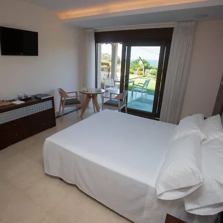 Pensión A Ballenera De Caneliñas Cee