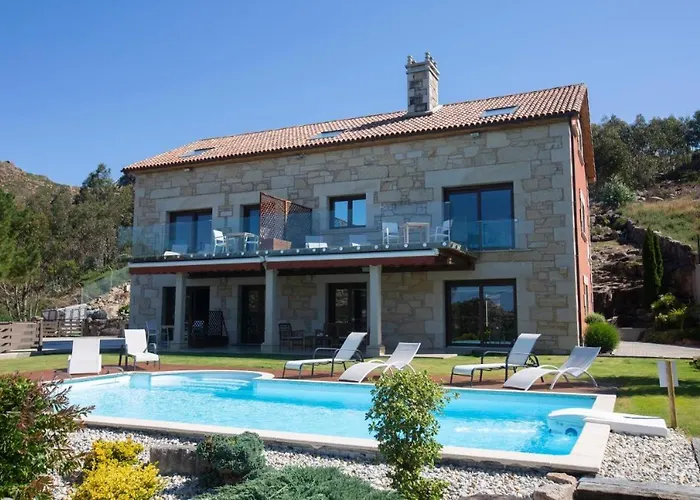 Pensión A Ballenera De Caneliñas 4*