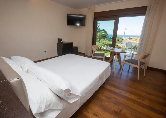 A Ballenera De Caneliñas Pensión Cee