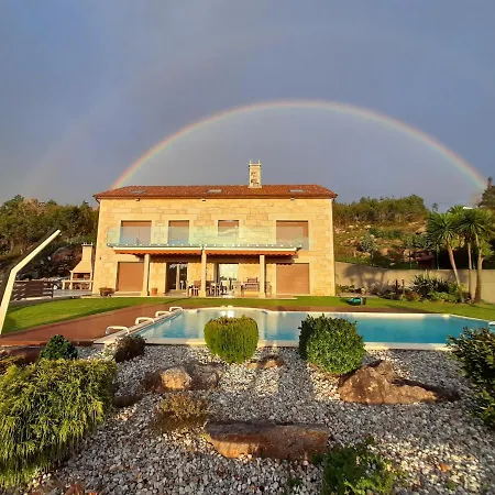 A Ballenera De Canelinas Πανσιόν Cee