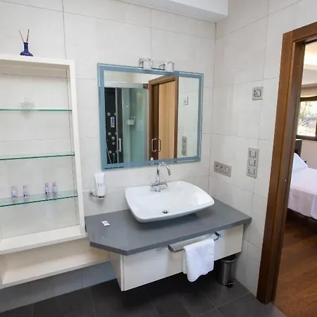 بيت ضيافة A Ballenera De Canelinas