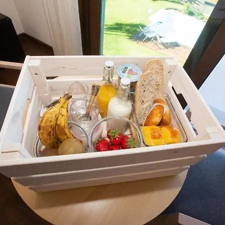 A Ballenera De Canelinas ثي