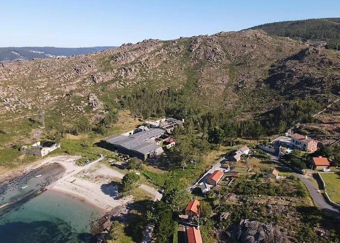 Πανσιόν A Ballenera De Canelinas 4*