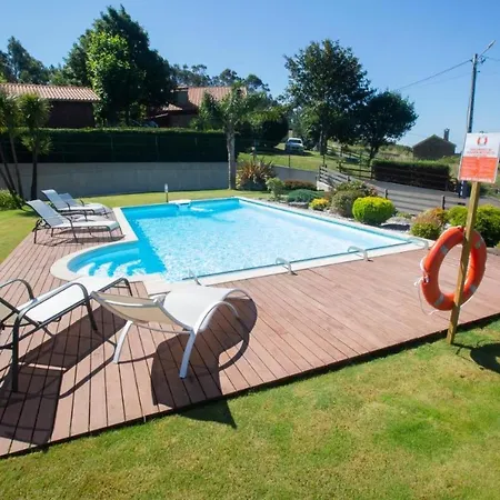 A Ballenera De Caneliñas Cee