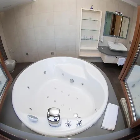 A Ballenera De Canelinas 4* Cee