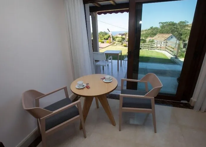 A Ballenera De Caneliñas 4*